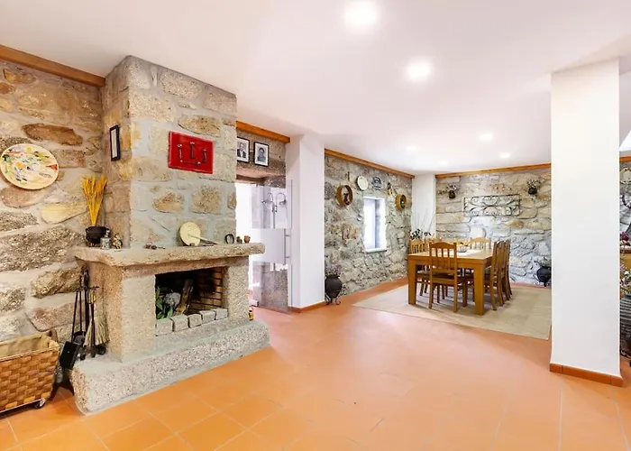 Casa Hortensias Cerdeira (Vila Nova de Paiva)