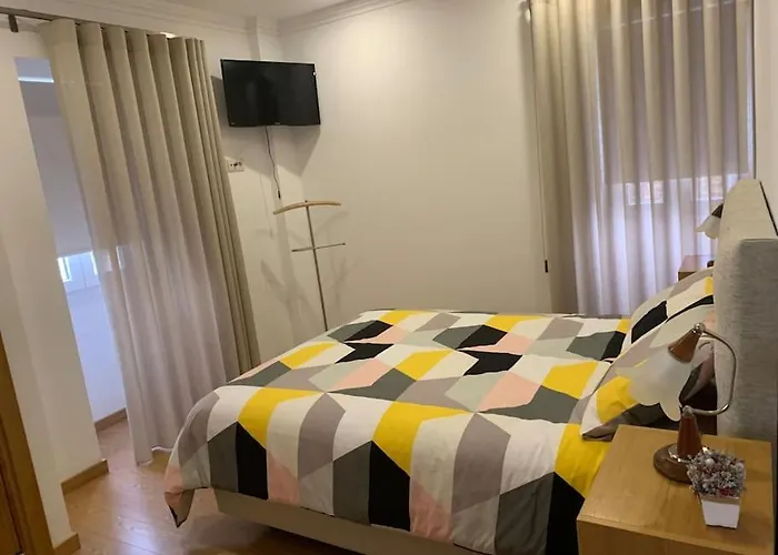 Casa Hortensias Cerdeira (Vila Nova de Paiva)
